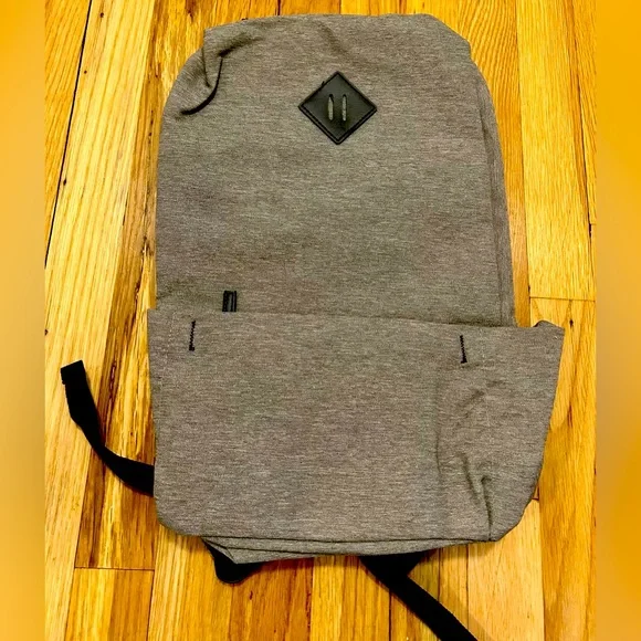 DSW | Bags | Fire Sale New Dsw Gray Backpack | Poshmark display picture 1